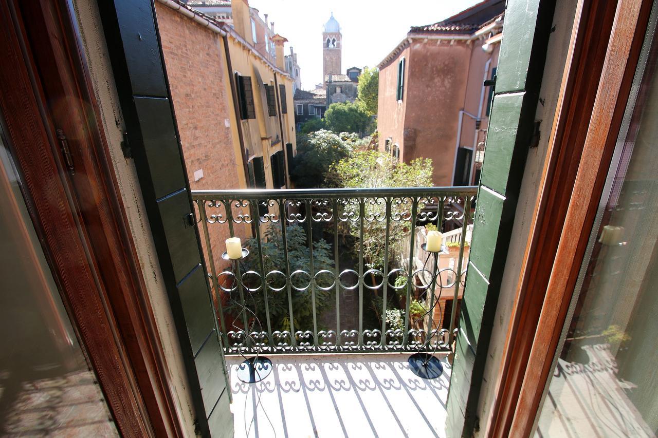 Sunny Ghetto Canalview Venecia Exterior foto
